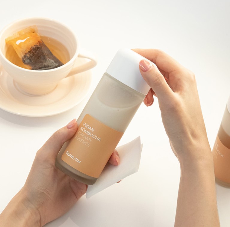 Farmstay Vegan Kombucha Creamy Essence 140Ml - Image 4